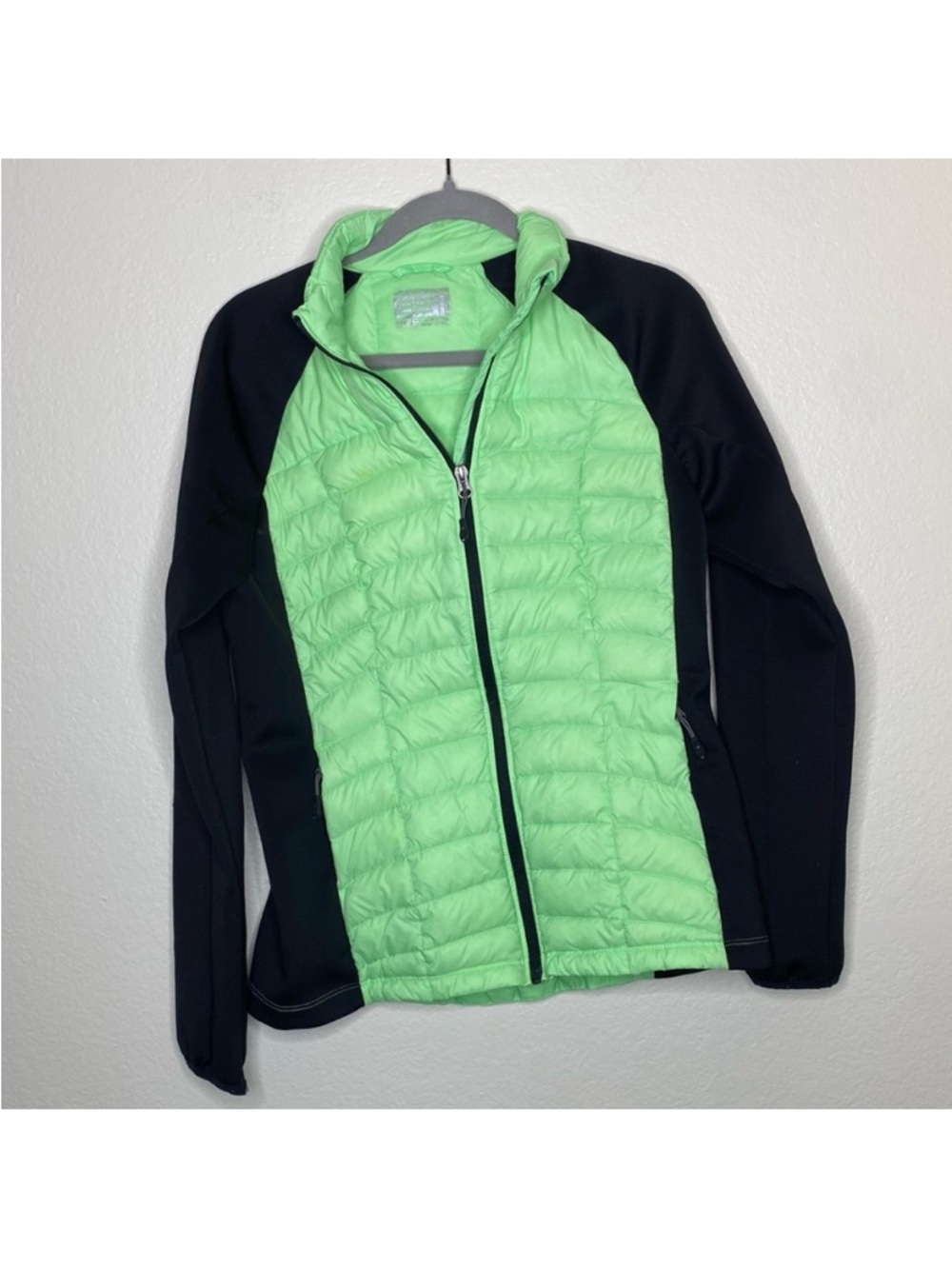 32 Degrees Green and Black Puffer Jacket